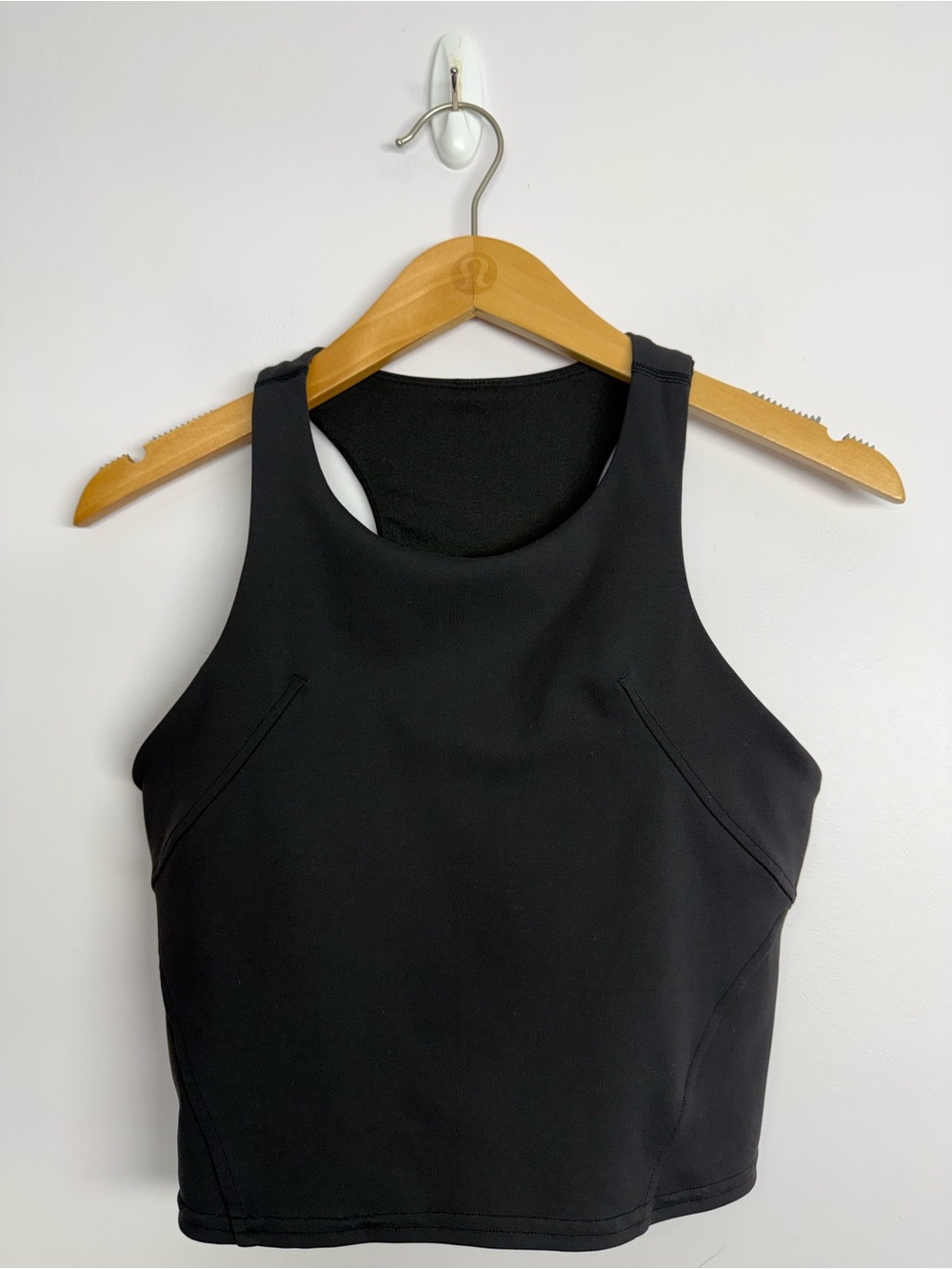 104: Lululemon Invigorate Training Tank Top Black Size 8